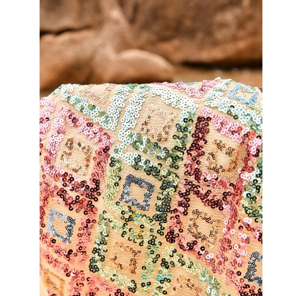 All Over Sequined Diamond Shape Mini Party Skirt - Picture 6 of 14